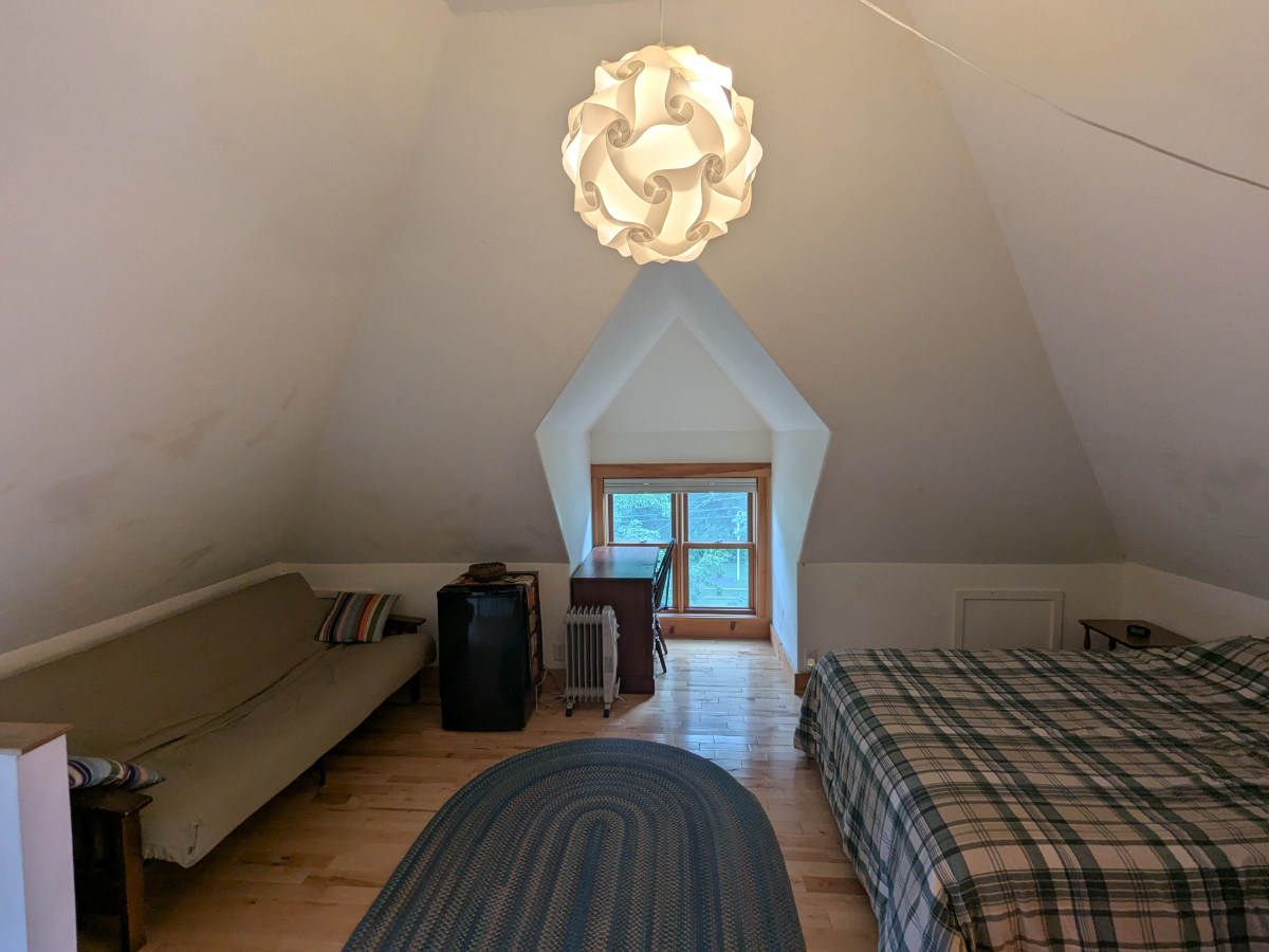 Beautiful private suite, walkable to downtown - Photo 2