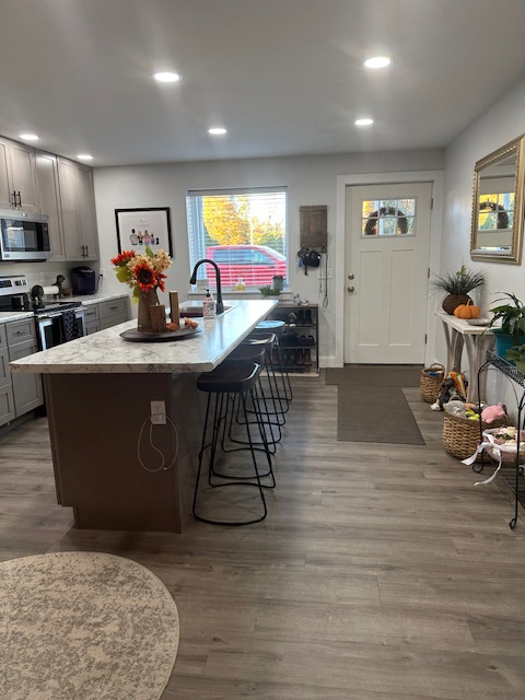 Cozy Colchester Home (Price Reduction) - Photo 5