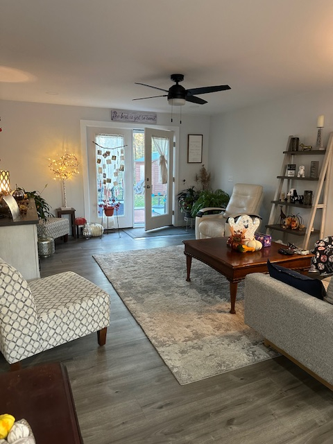 Cozy Colchester Home (Price Reduction) - Photo 6