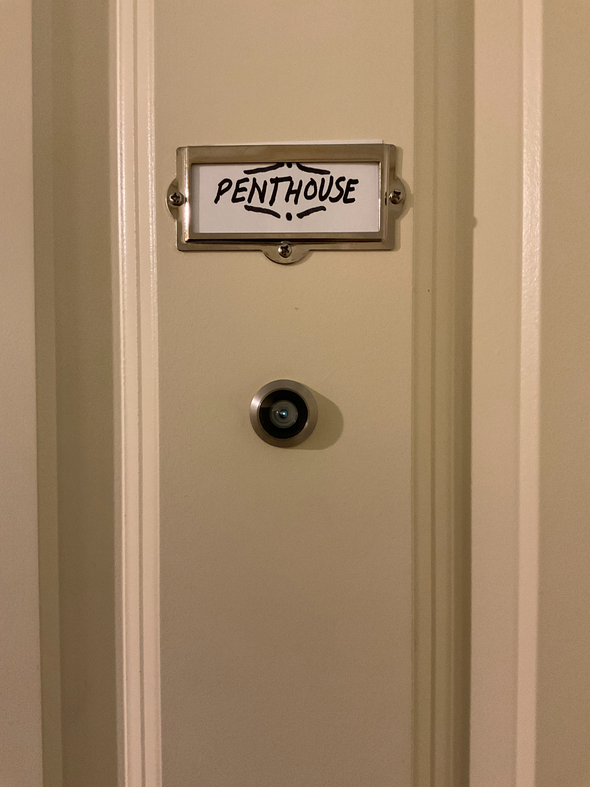 Penthouse at the Quincy Hotel - Photo 6