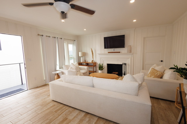 Charming 1-Bed Apartment in Point Loma Near the Bay - Photo 6