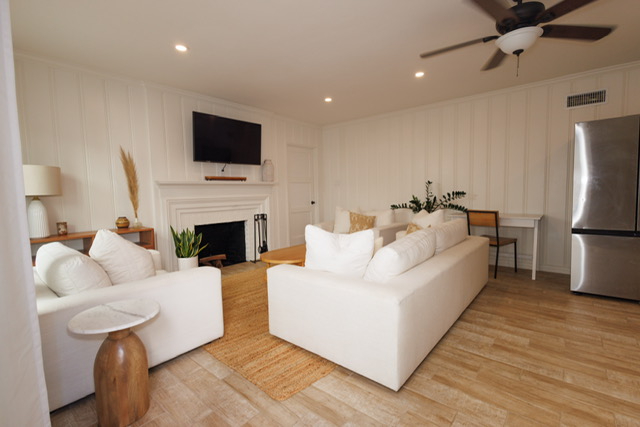 Charming 1-Bed Apartment in Point Loma Near the Bay - Photo 4