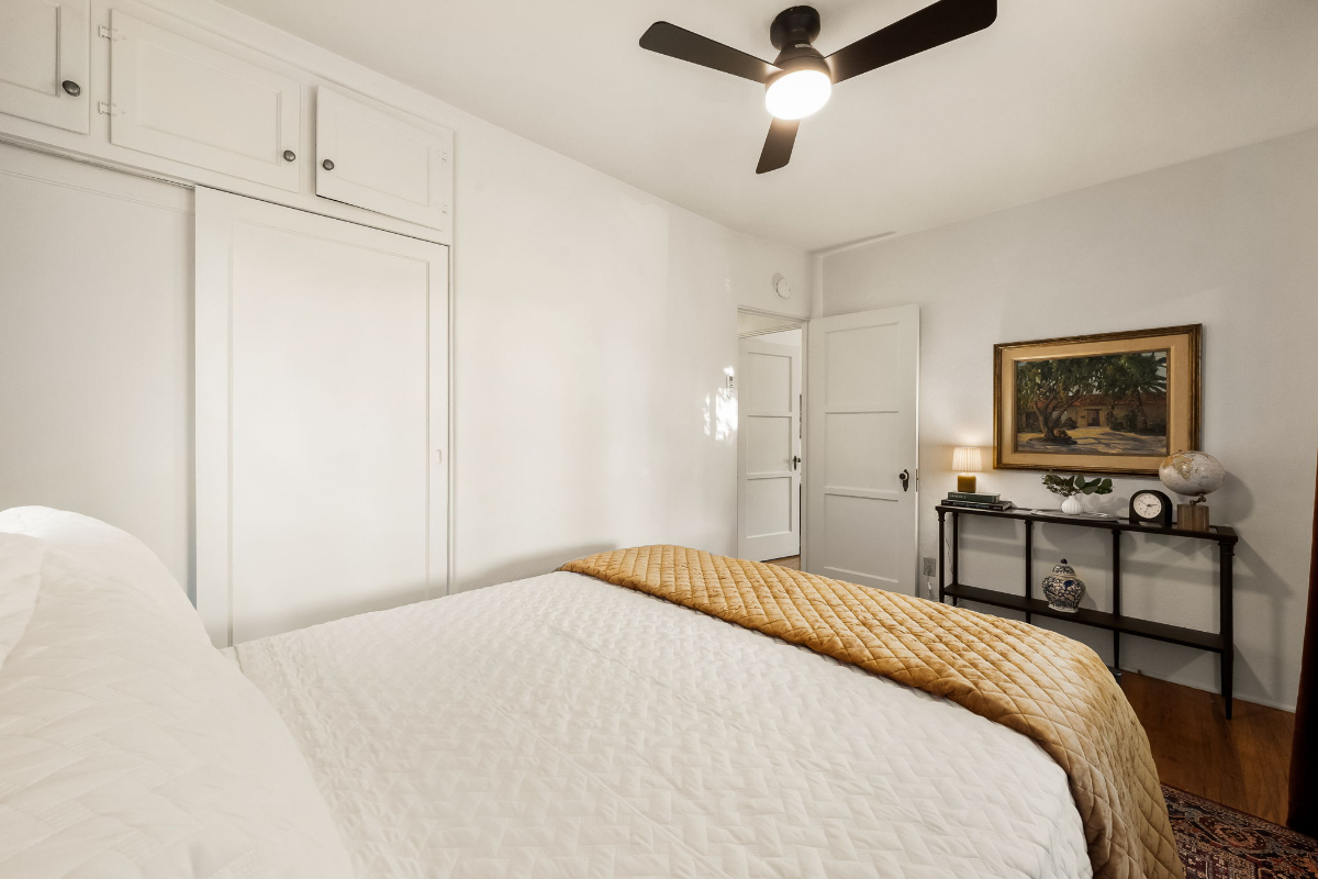 Charming Renovated 2-BR Home w/ Modern Comfort in Walkable Kensington Neighborhood - Utilities Included - Photo 2
