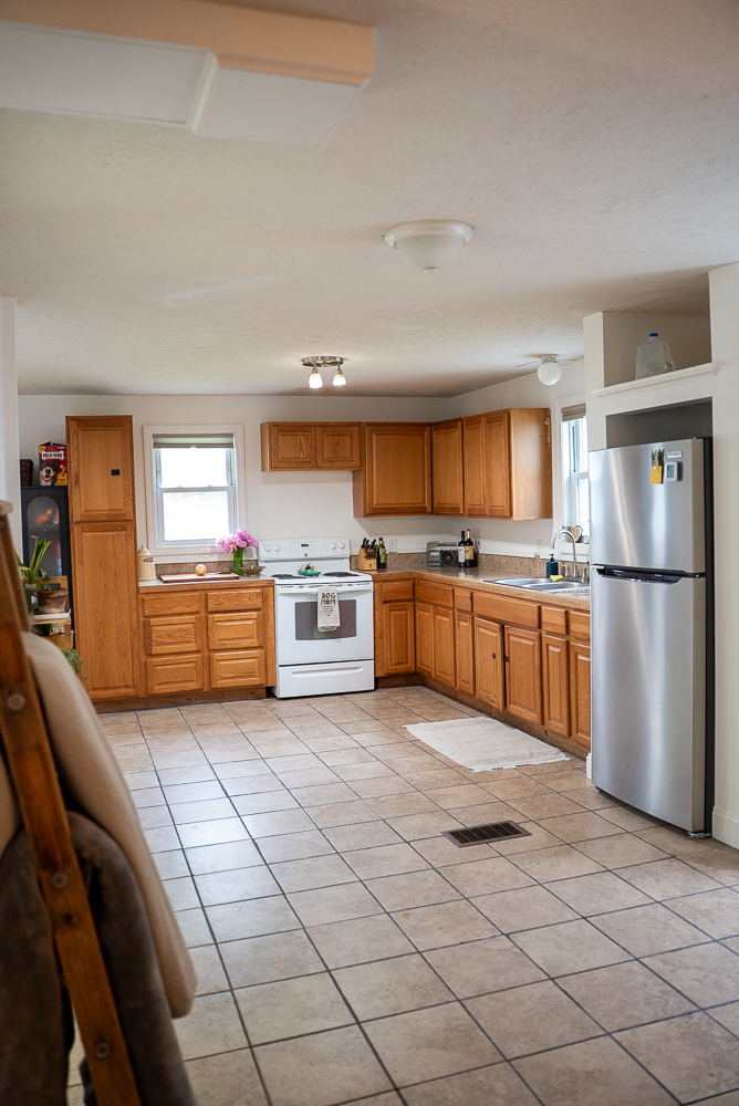 Three Bedroom Steps Away From Downtown - Photo 1