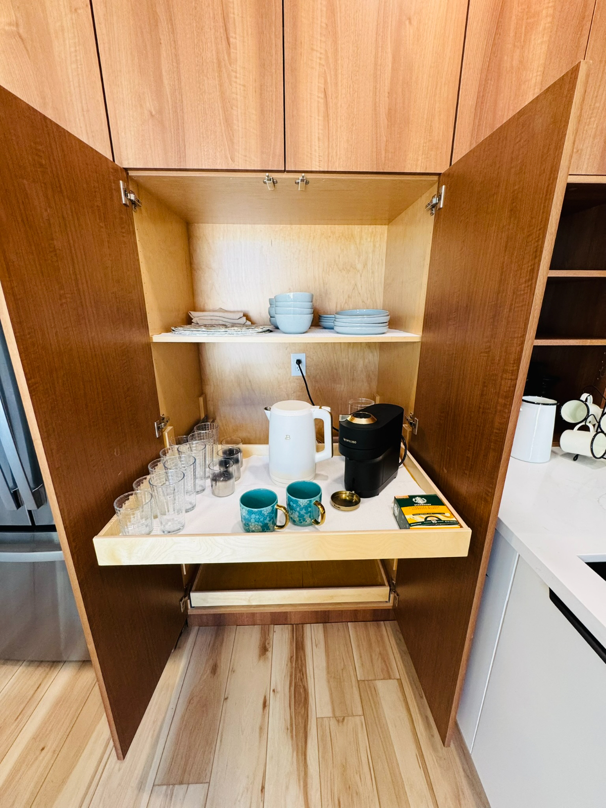 Newly Constructed Private Guest House with RV Parking - Pet Friendly - Photo 3