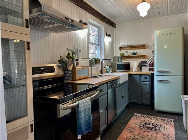 Burnham Cottage - Photo 8