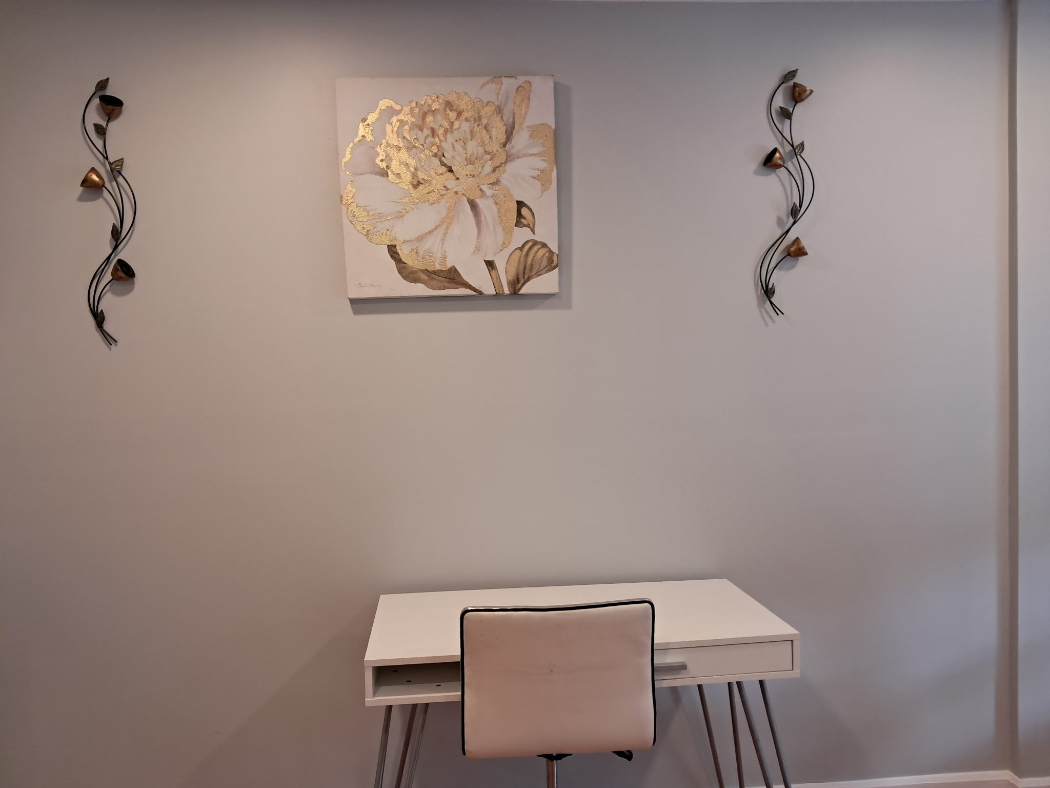 Bright, Peaceful and Renovated Room in Ranch... - Photo 3