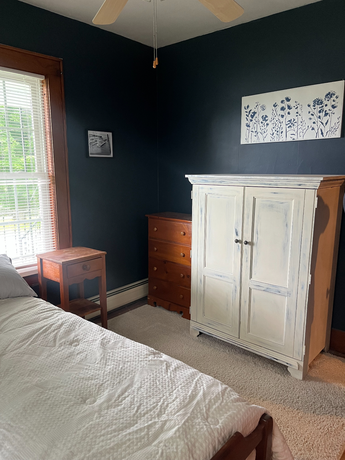 Quiet One Bedroom Apartment Near Hospital- EVERYTHING INCLUDED - Photo 8