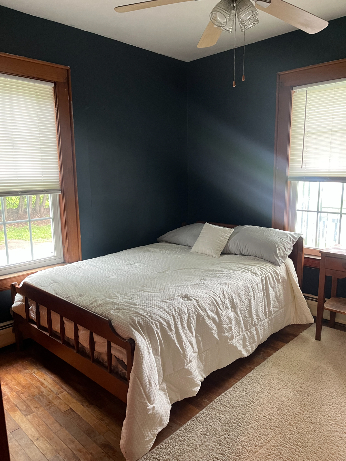 Quiet One Bedroom Apartment Near Hospital- EVERYTHING INCLUDED - Photo 9