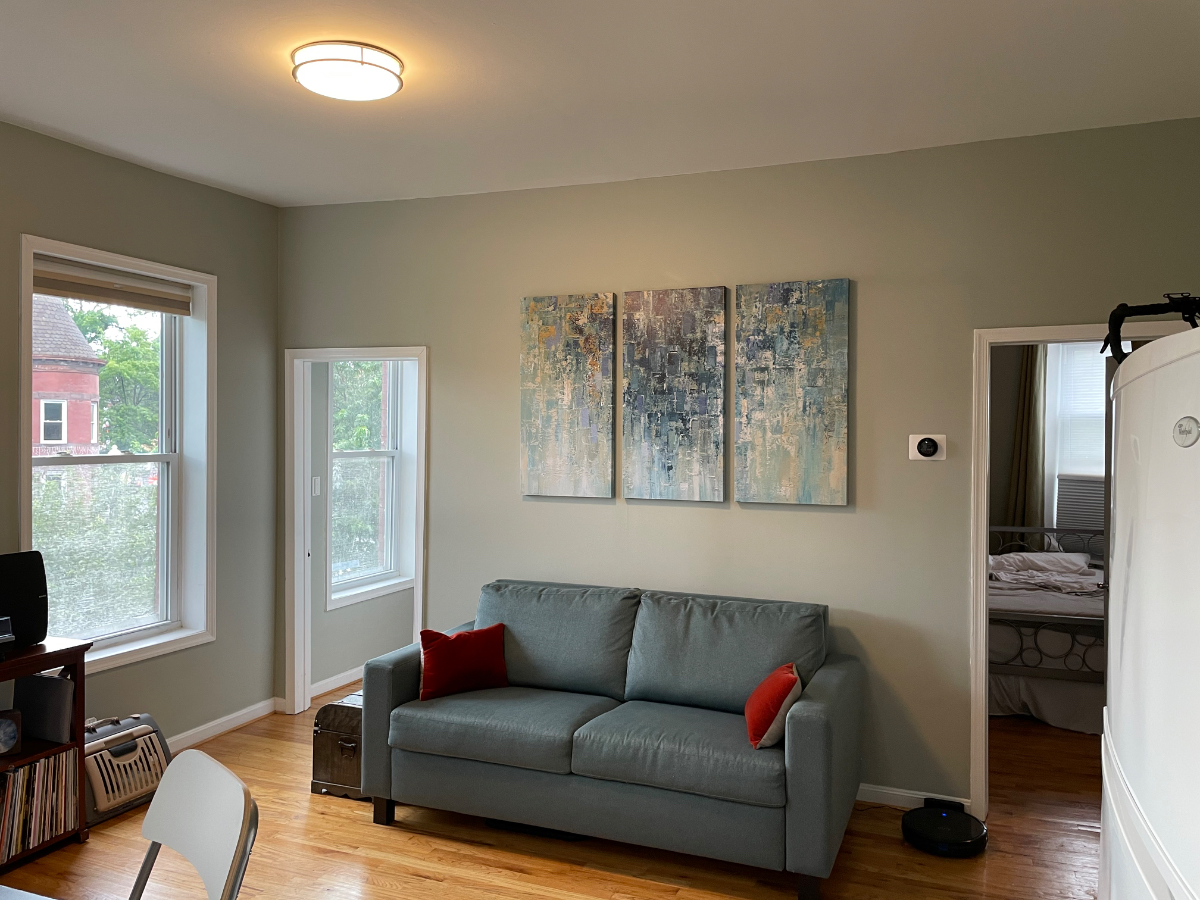 Great 2 Bedrooms and full bath in the heart of Washington DC NW 4 blocks to metro walk to clubs and - Photo 2