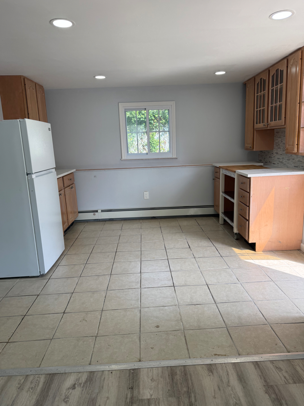 One(1) bedroom with shared common area. Total of two bedroom - Photo 3