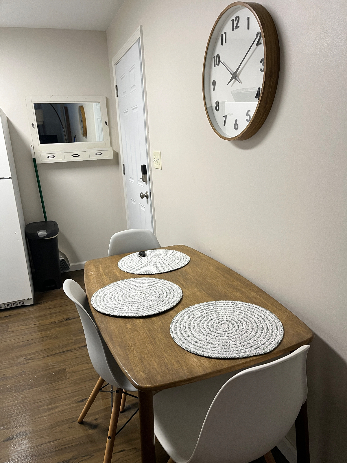 West Fayette Street Studio - Photo 2
