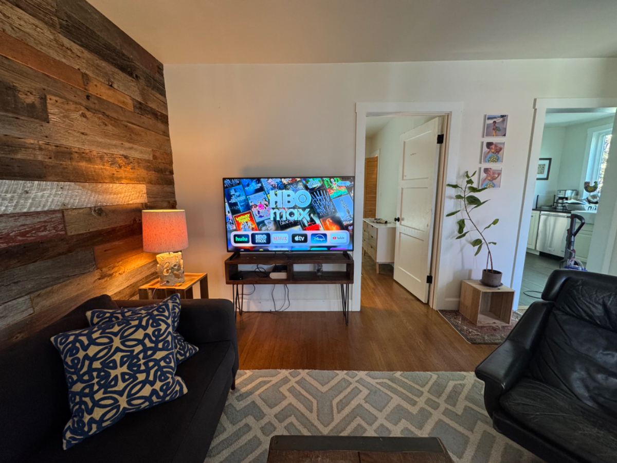 One Bedroom House in Highland Park - Photo 6