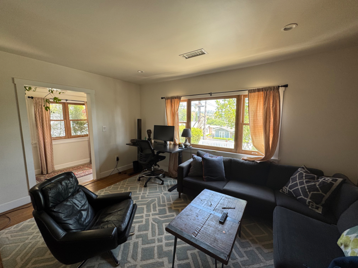 One Bedroom House in Highland Park - Photo 4