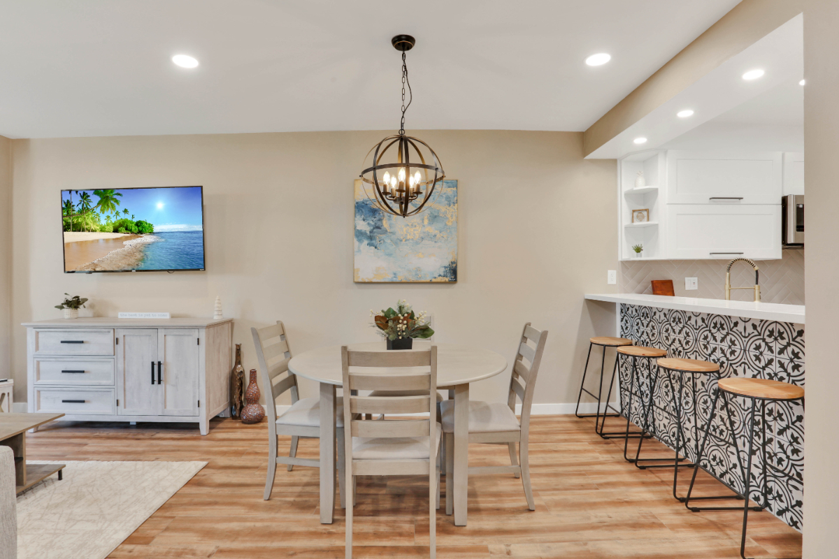 Point Loma 1 BR, W/D, Remodeled, Parking - Photo 4