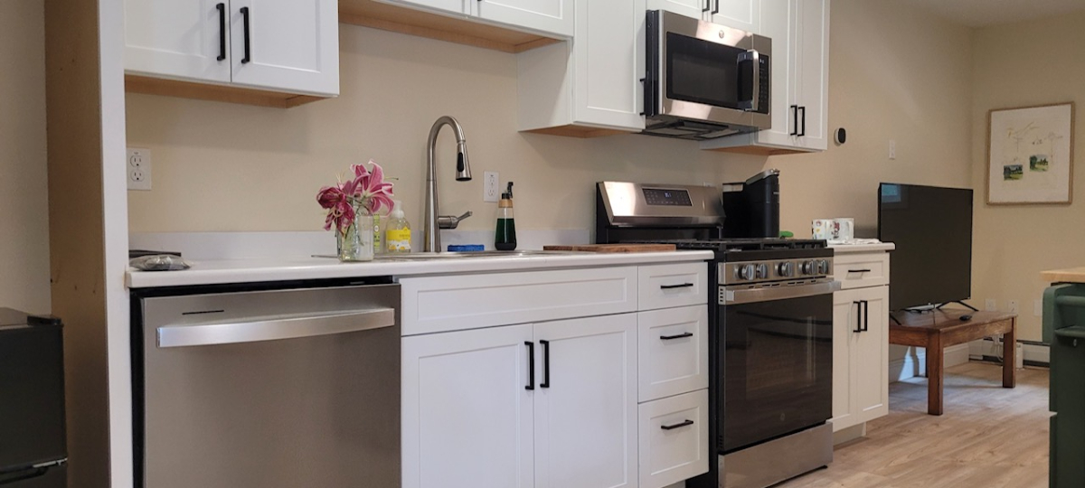 Modern Apartment 102 - Photo 6