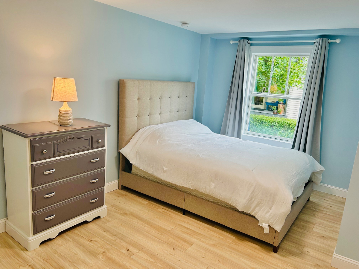 Modern Apartment 102 - Photo 7