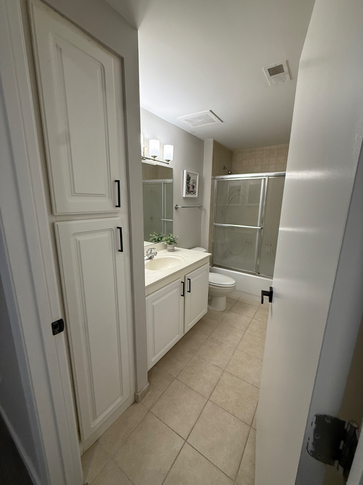 1 BEDROOM - 1  BATH - Steps from the Wharf/Downtown DC - Parking on Premises - Photo 5