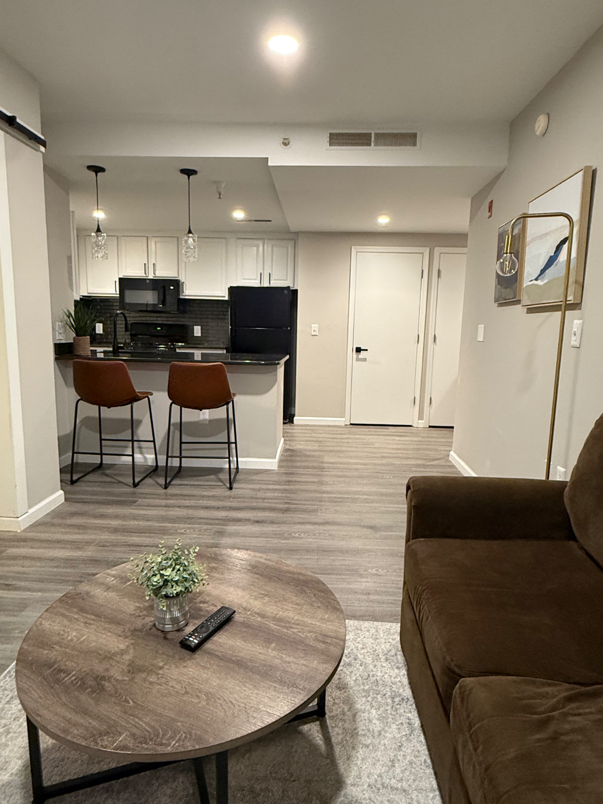 1 BEDROOM - 1  BATH - Steps from the Wharf/Downtown DC - Parking on Premises - Photo 2