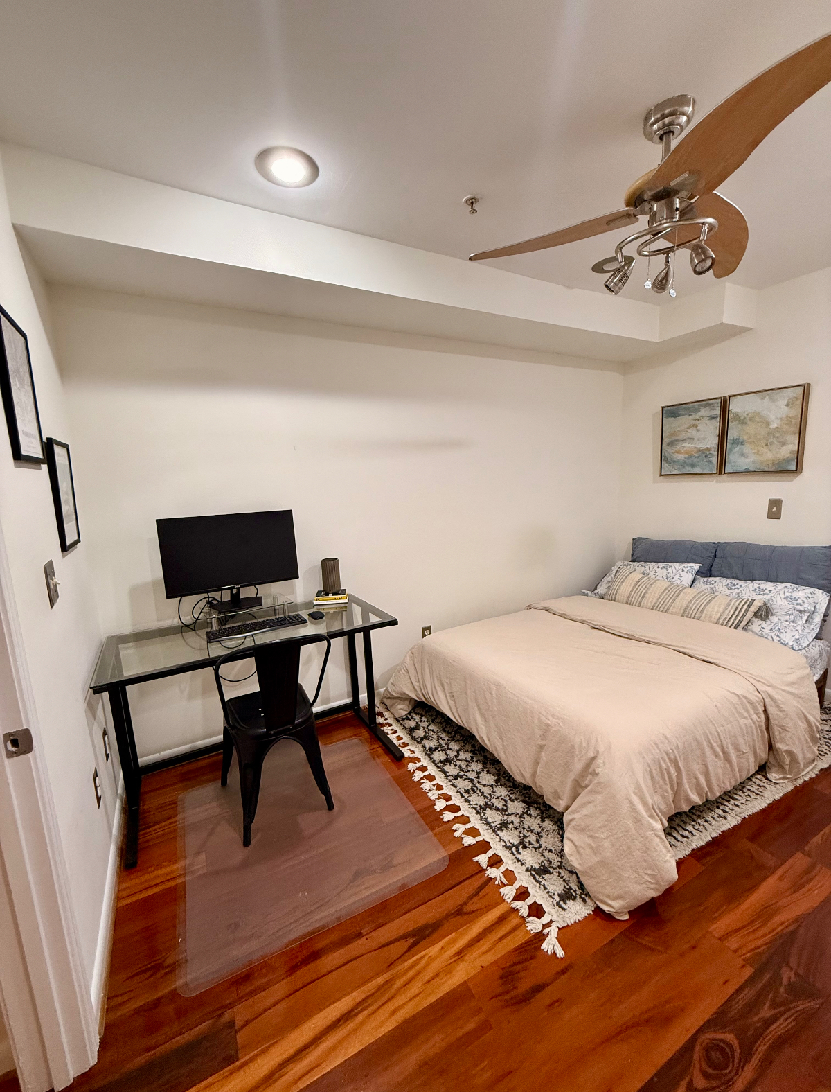 Modern 2BR/2BR with 2 Reserved Parking Spot in Capitol Hill - Fully Furnished, Near Metro, Internet  - Photo 10