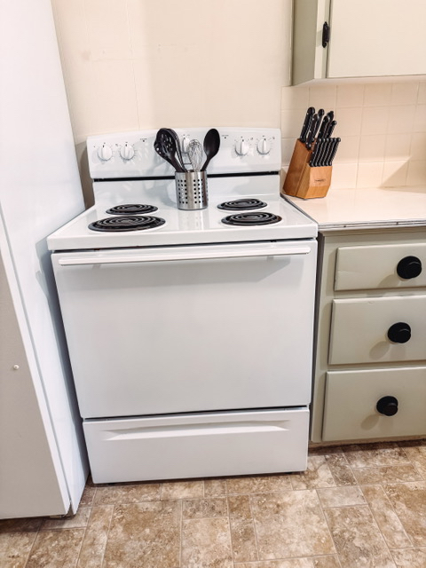 Charming Centrally Located 1 BD 1 BA Unit B - Photo 7