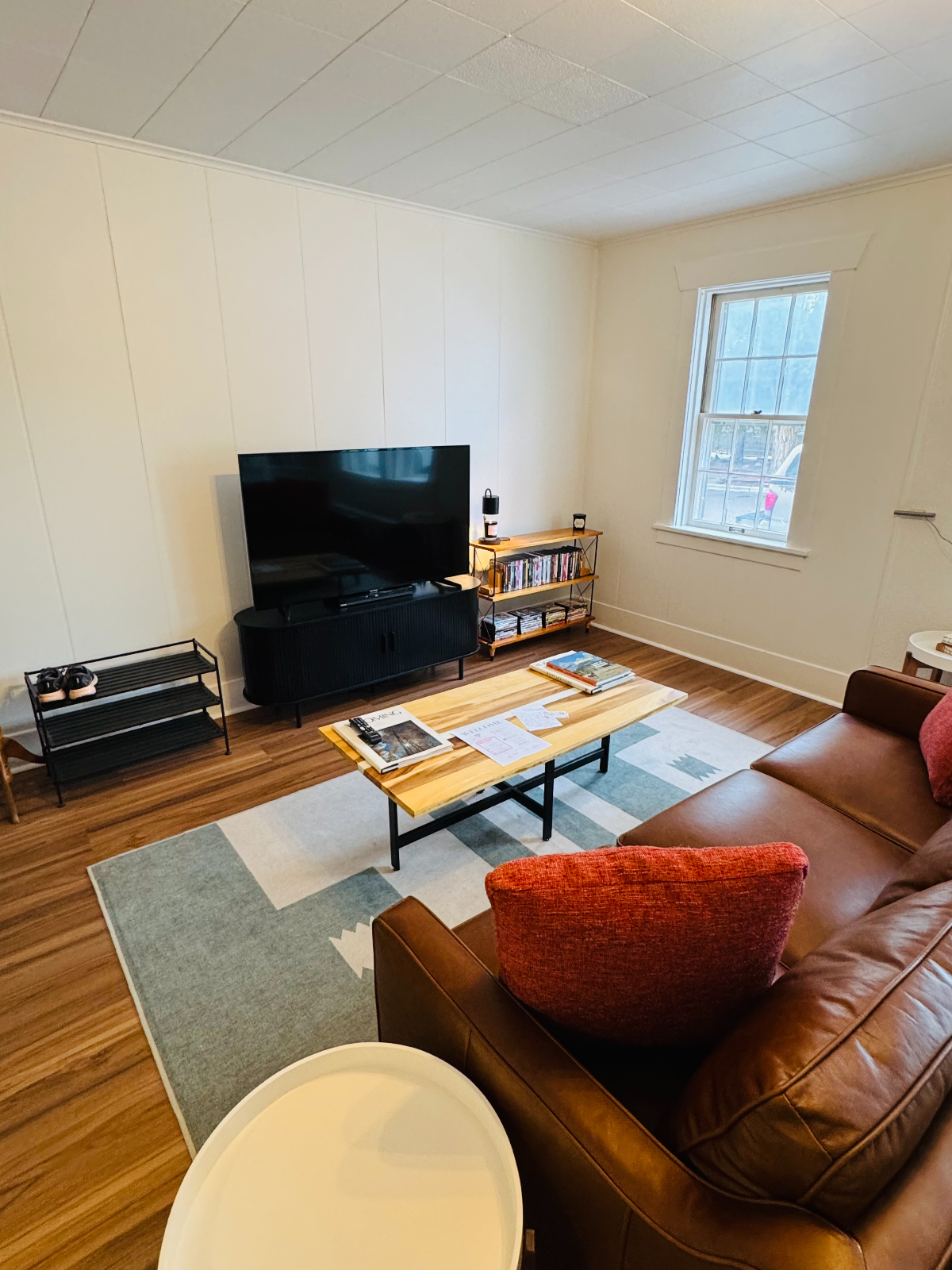 Charming Centrally Located 1 BD 1 BA Unit B - Photo 2