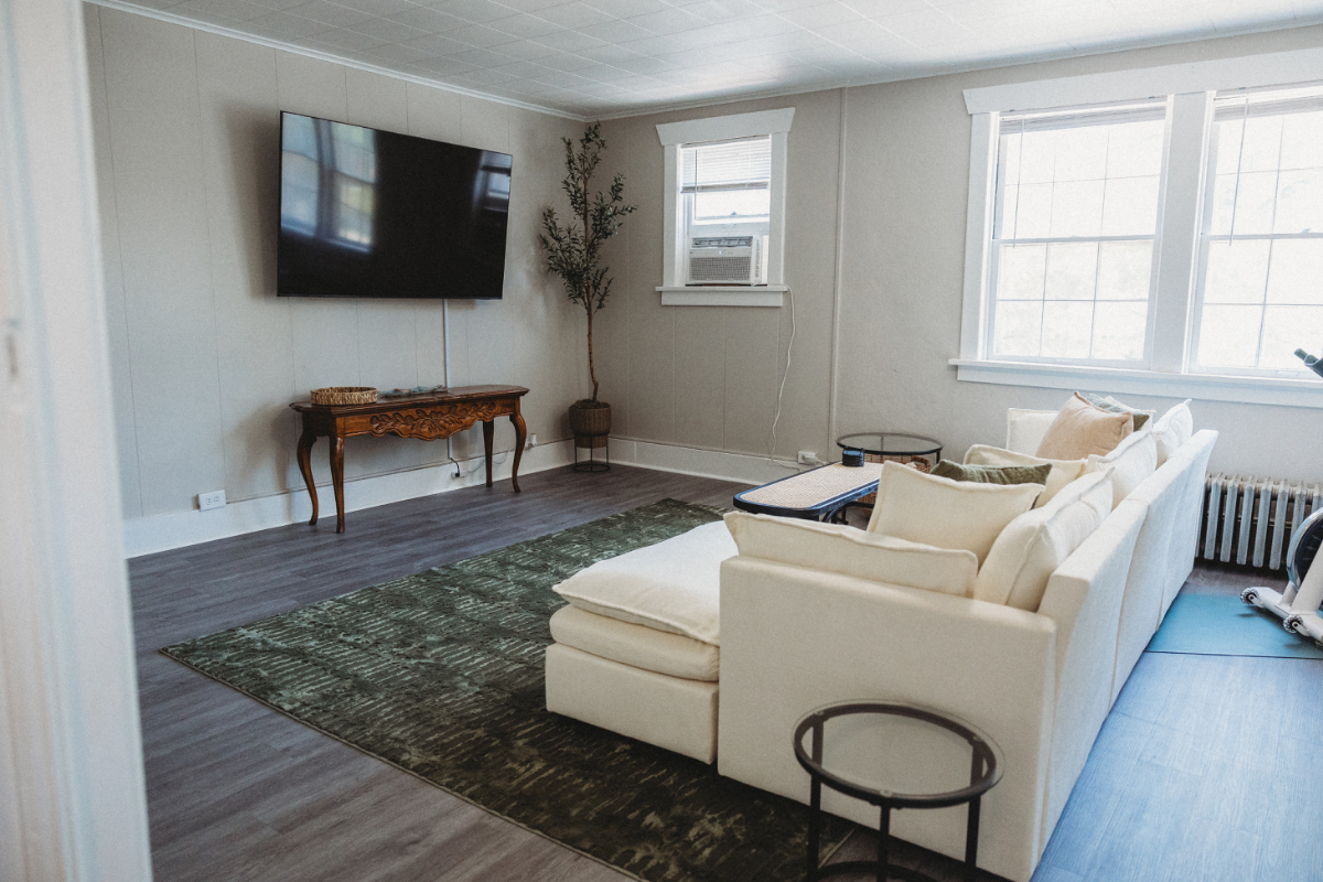 Charming Centrally Located 1 BD 1 BA Unit B - Photo 4