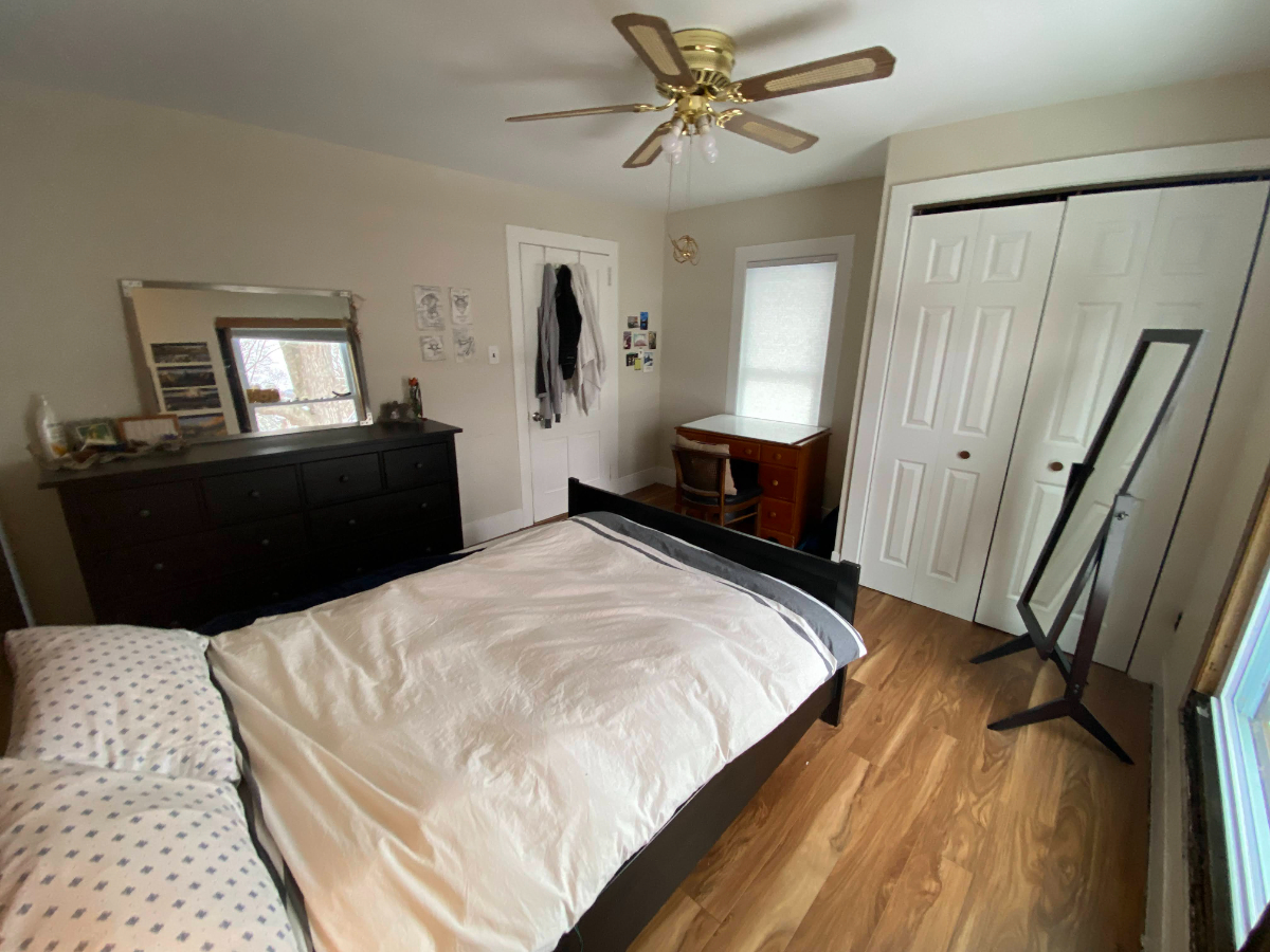 Fully furnished 1 or 2 bedrooms available, 1/2 mile from Arnot Ogden Medical Center - Photo 10