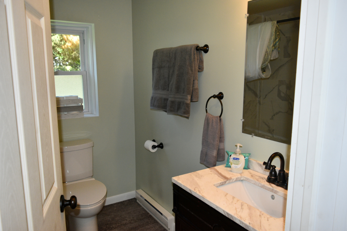 Quiet, Spacious, and Close to Hospitals Blissful Wisteria Awaits - Photo 5