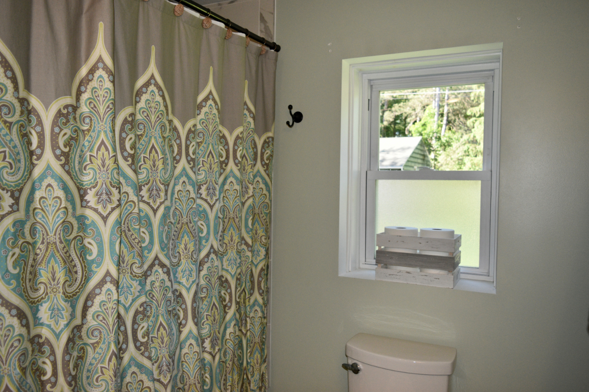 Quiet, Spacious, and Close to Hospitals  Blissful Wisteria Awaits - Photo 7