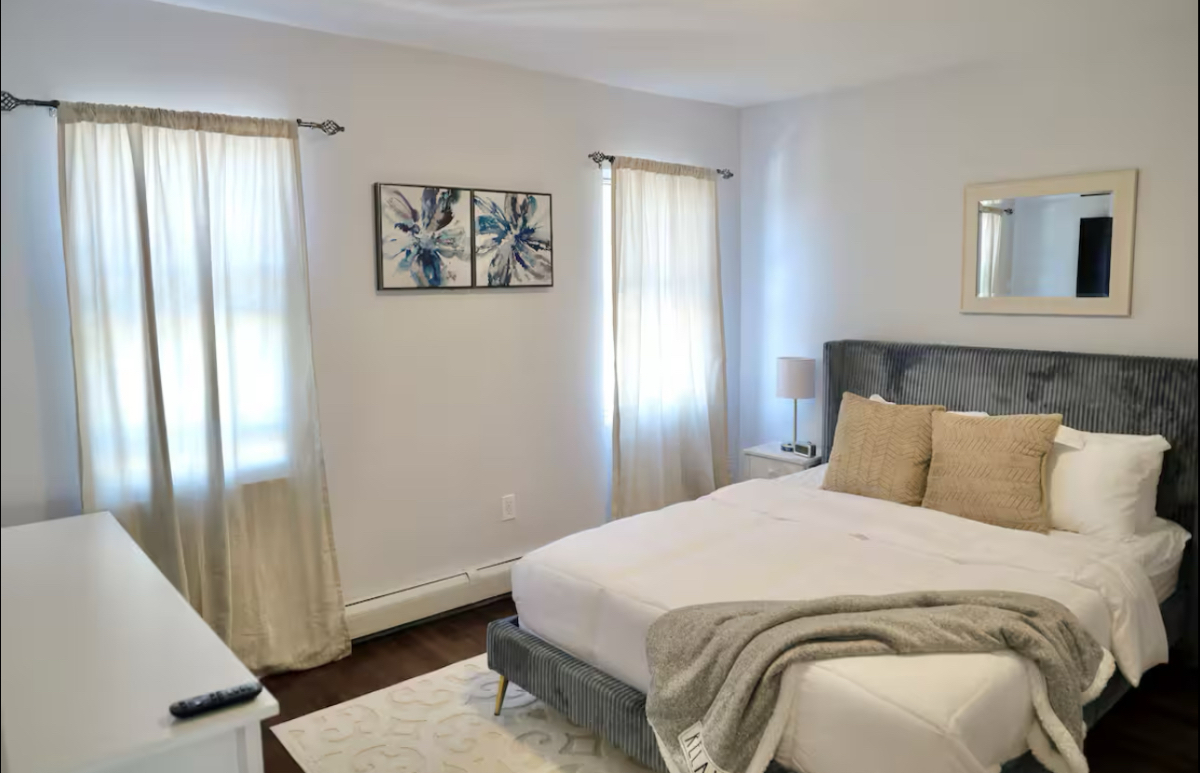 Peaceful Home Away From Home - Photo 4