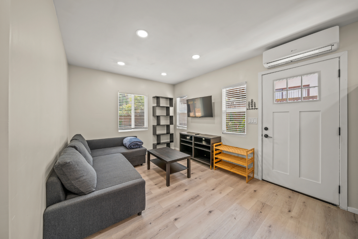 Brand New, Perfectly Central San Diego 1BR/BA Unit - Photo 3