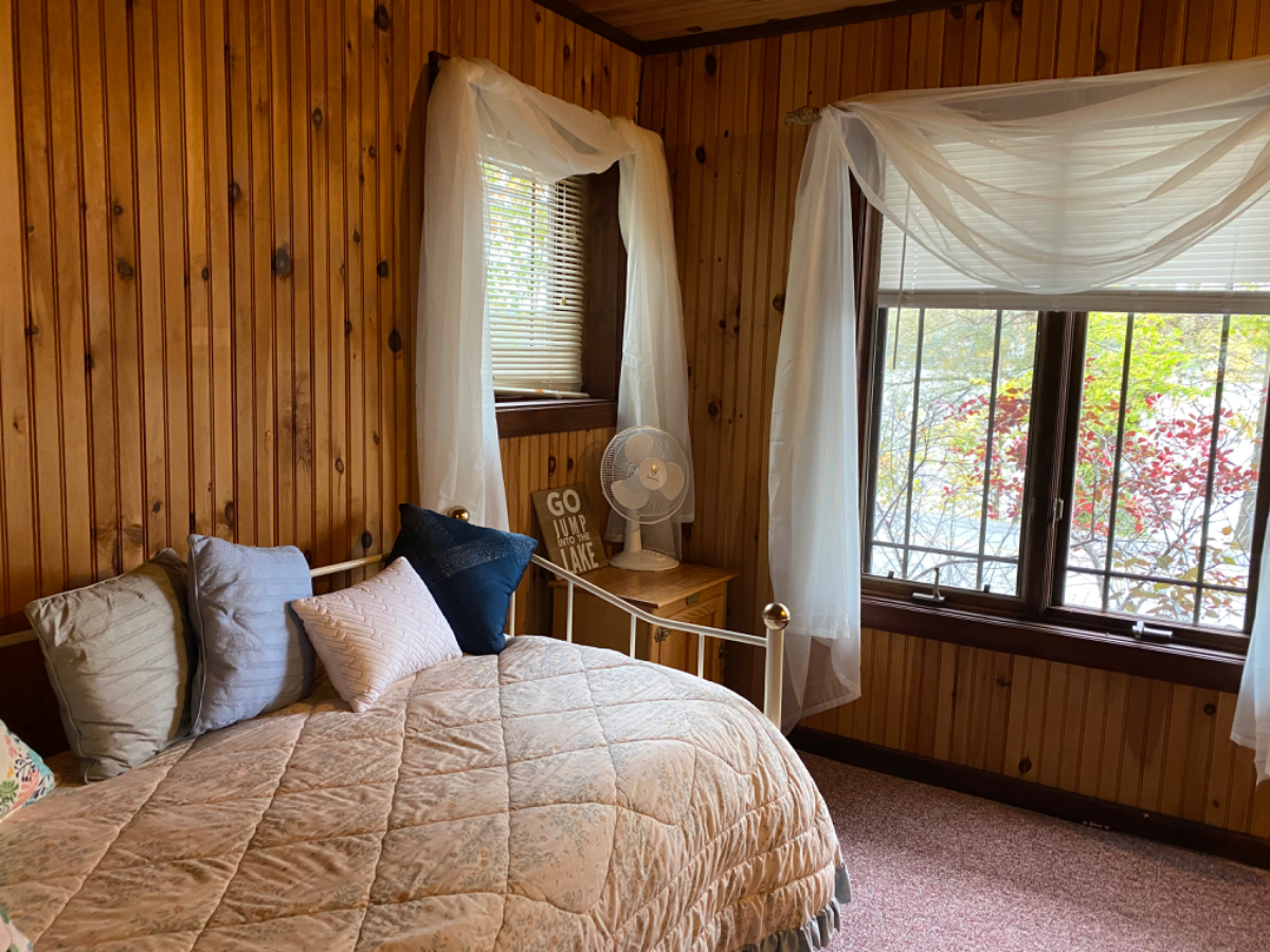 Lake Bomoseen home - Photo 6