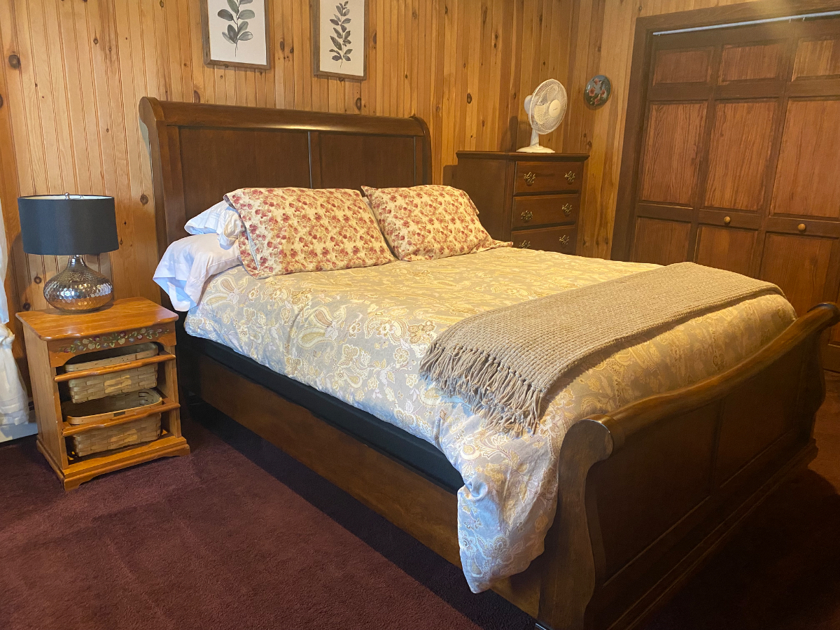 Lake Bomoseen home - Photo 10