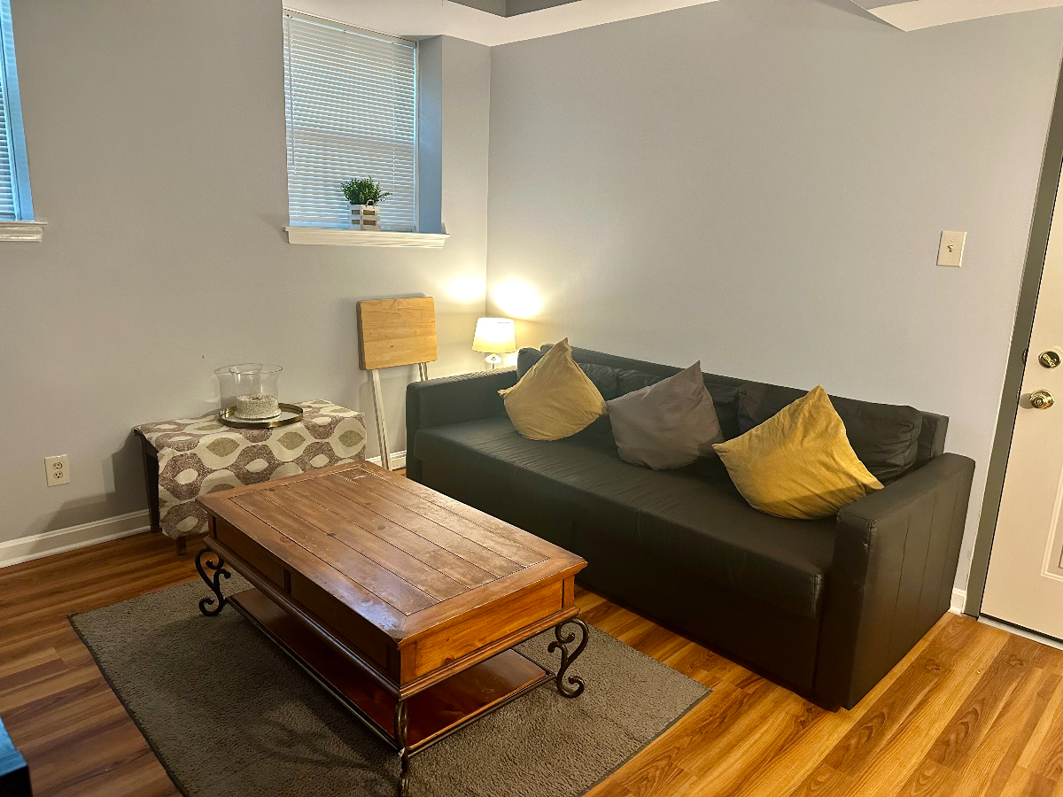 Langley CT Apt - Photo 3