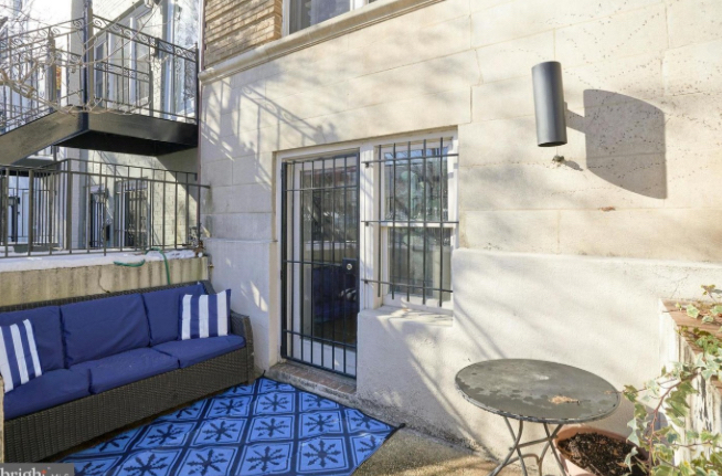 Cozy Charming Garden Apartment in Dupont - Photo 2