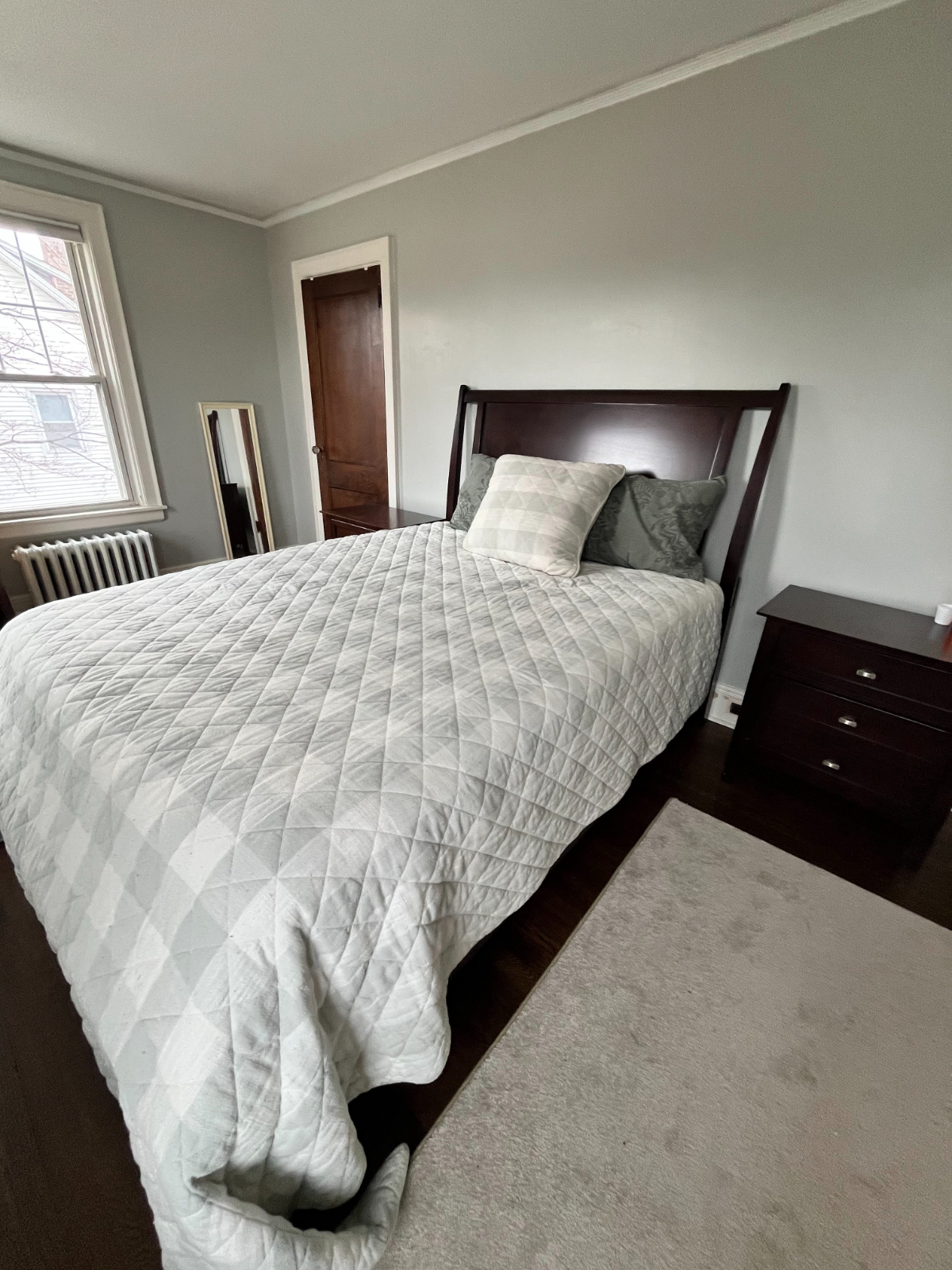 Charming Furnished Colonial with Walkable Amenities and Stylish Comfort - Photo 6