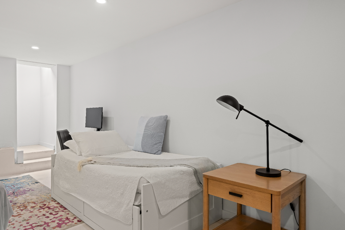 Degraw Place - Photo 10