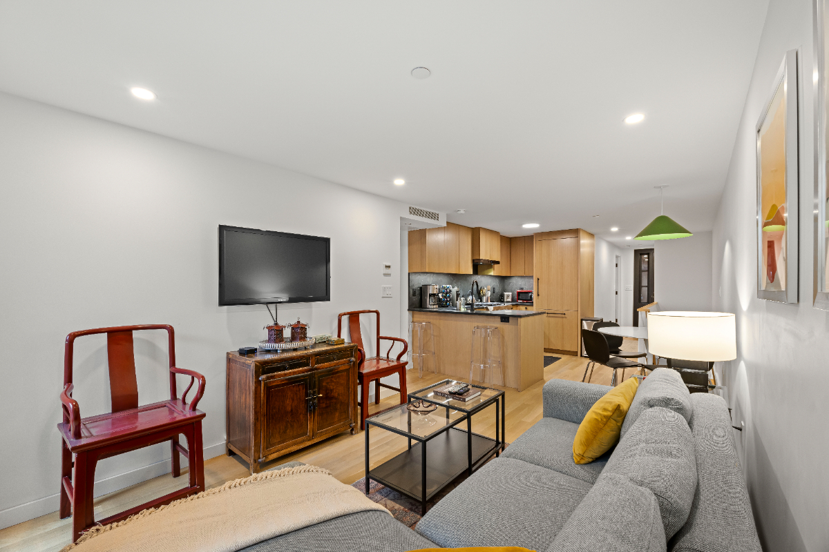 Degraw Place - Photo 2