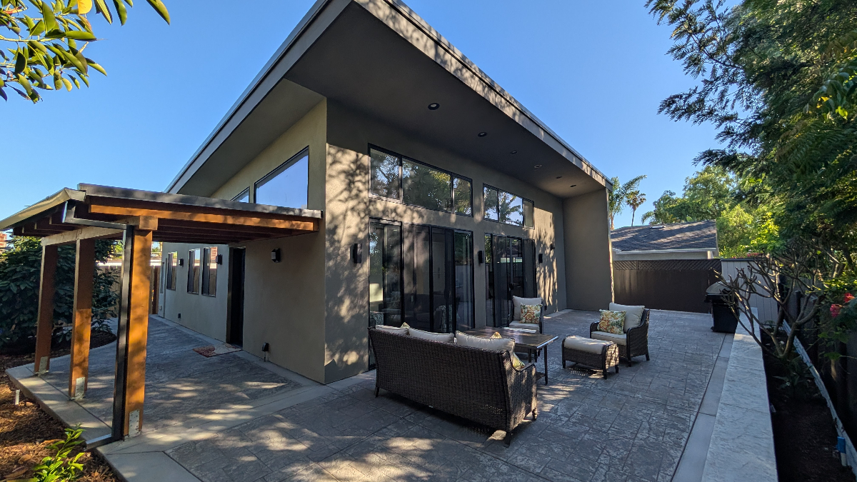 Beautiful, New & Private Detached 1200 sf ADU home Centrally Located to UCSD, Hospitals and Beaches - Photo 4