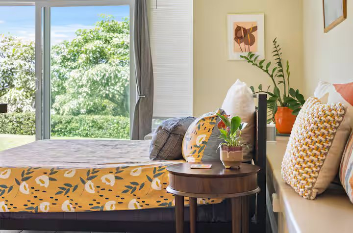 Stylish Kailua Studio with Garden Views and Ocean Glimpse - Photo 4