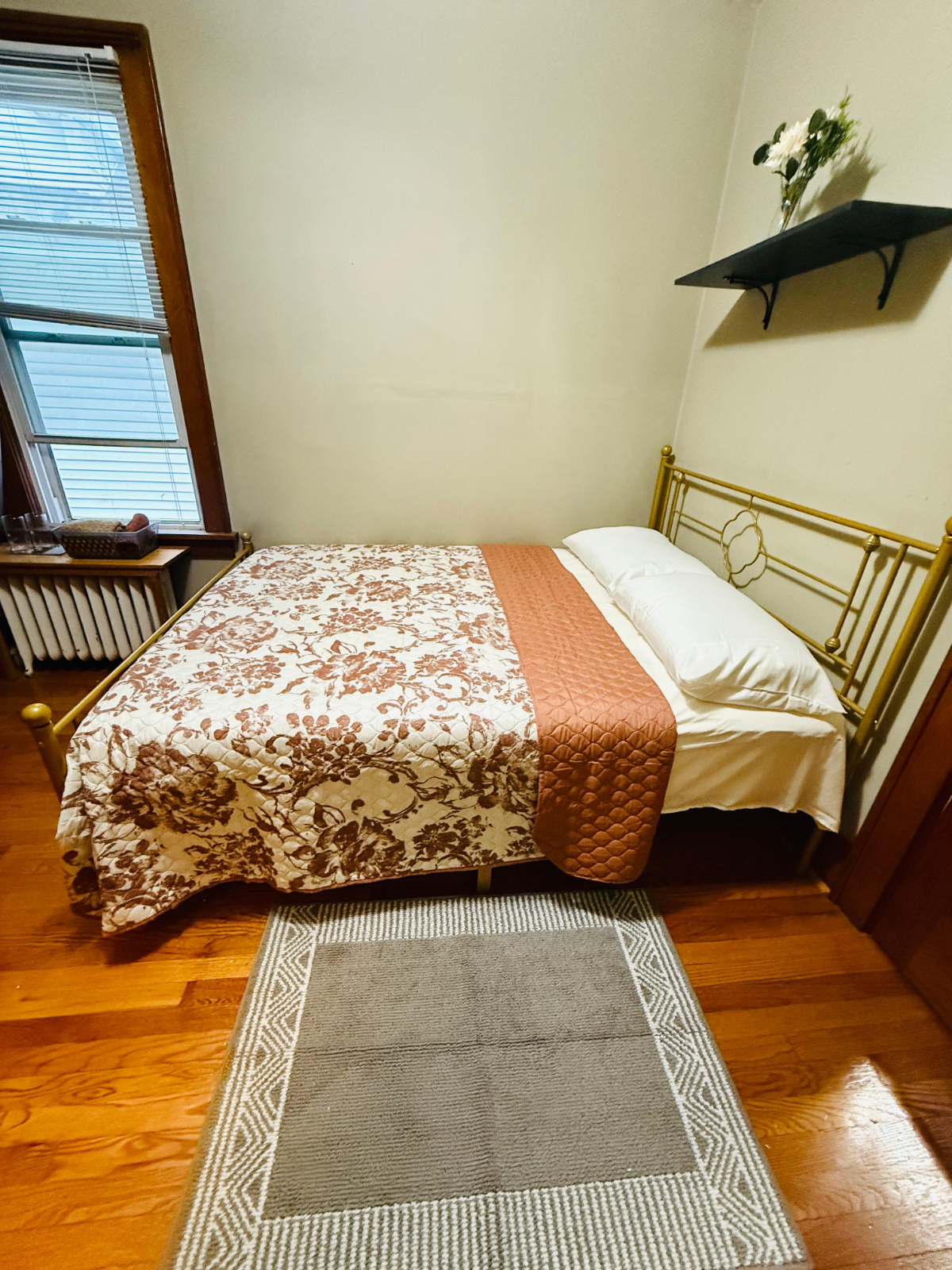 Cozy place in a peaceful and safe area near St Peter's and Albany Medical Center. - Photo 4