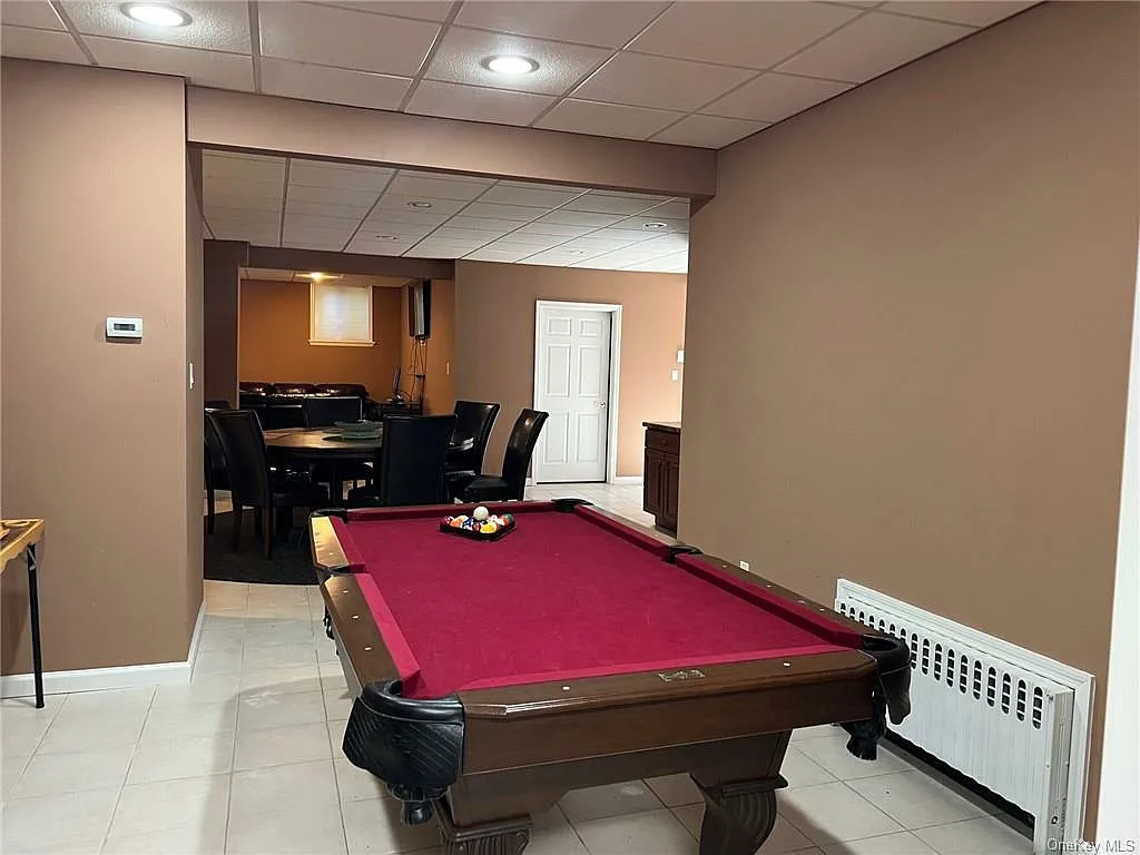 Cozy and Roomy Upstairs Room with Private Bath & Great Shared Amenities - Photo 9