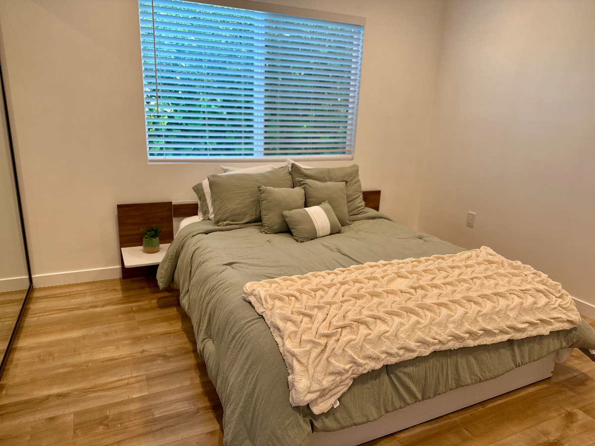 Modern Newly Built ADU - Private, Stylish and fully Equipped - Photo 5