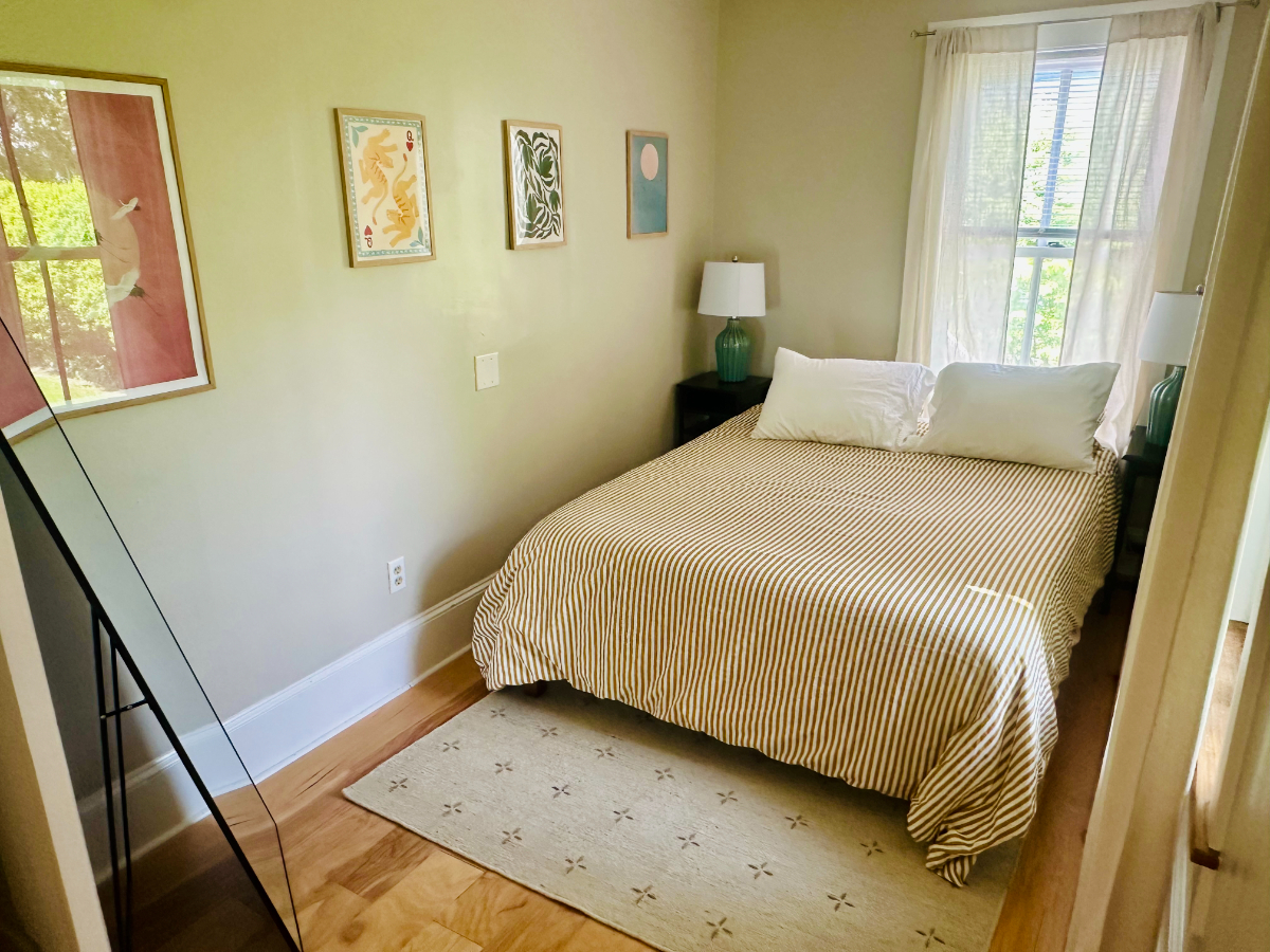 Charming 1BR Loft in Walkable Shelburne - Photo 1