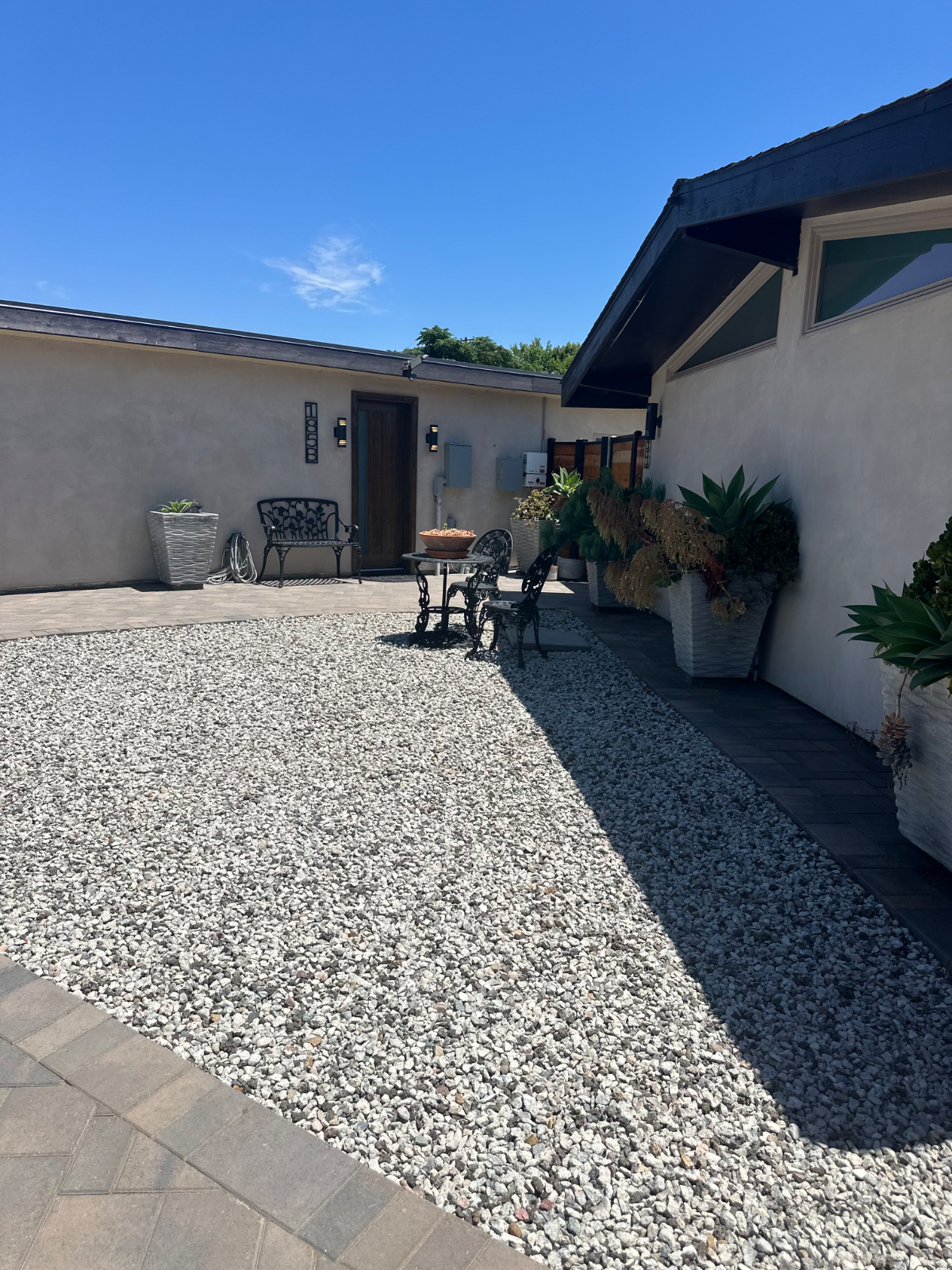 Vista Hillside Hideaway - Photo 5