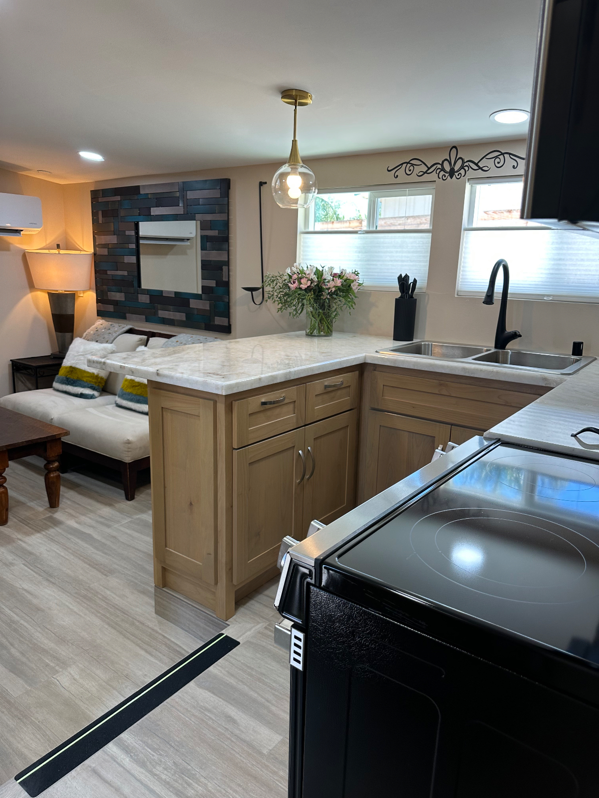 Vista Hillside Hideaway - Photo 6