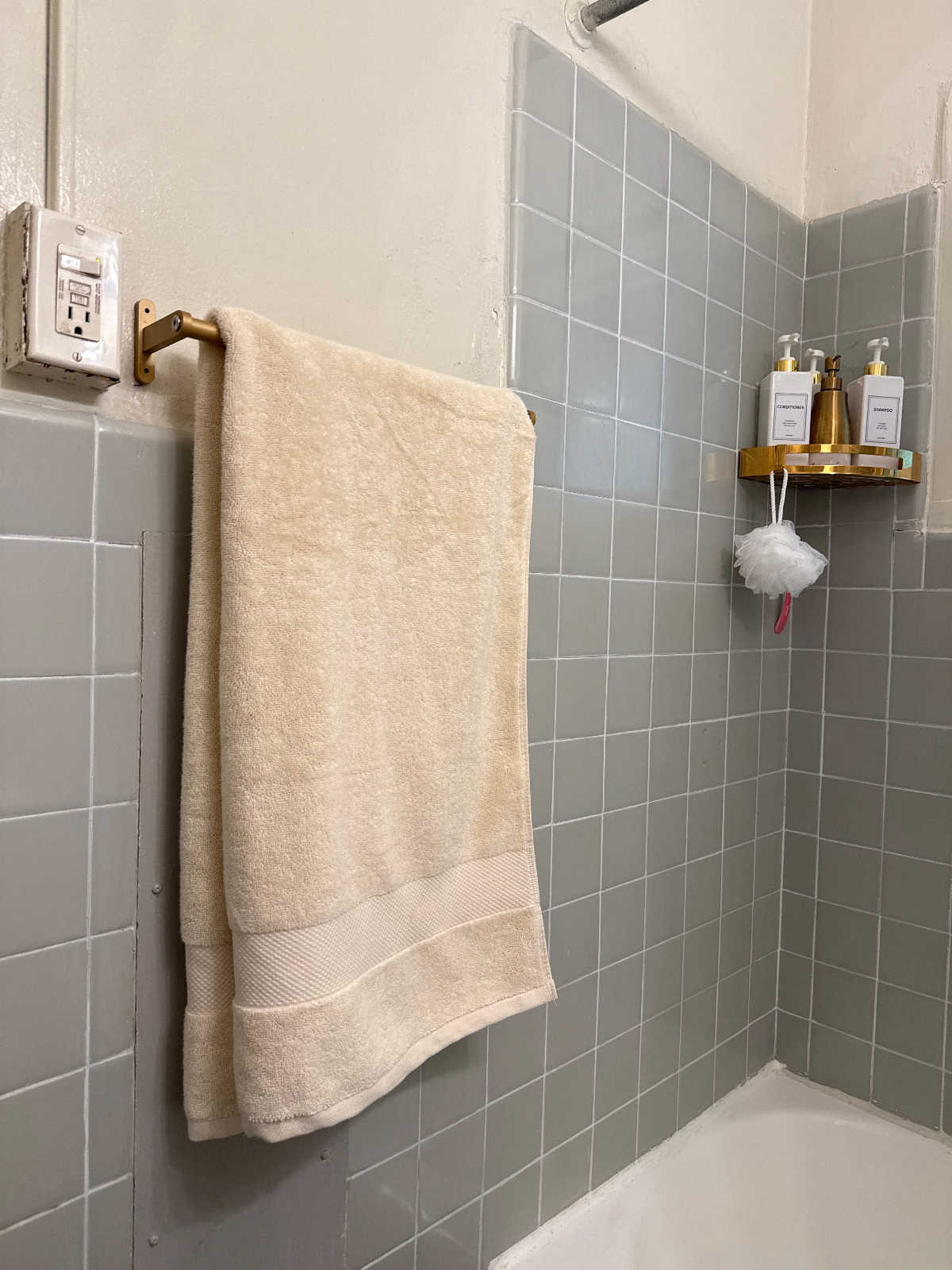 Walkable Furnished 1BR Near The Grove & Miracle Mile - Photo 5