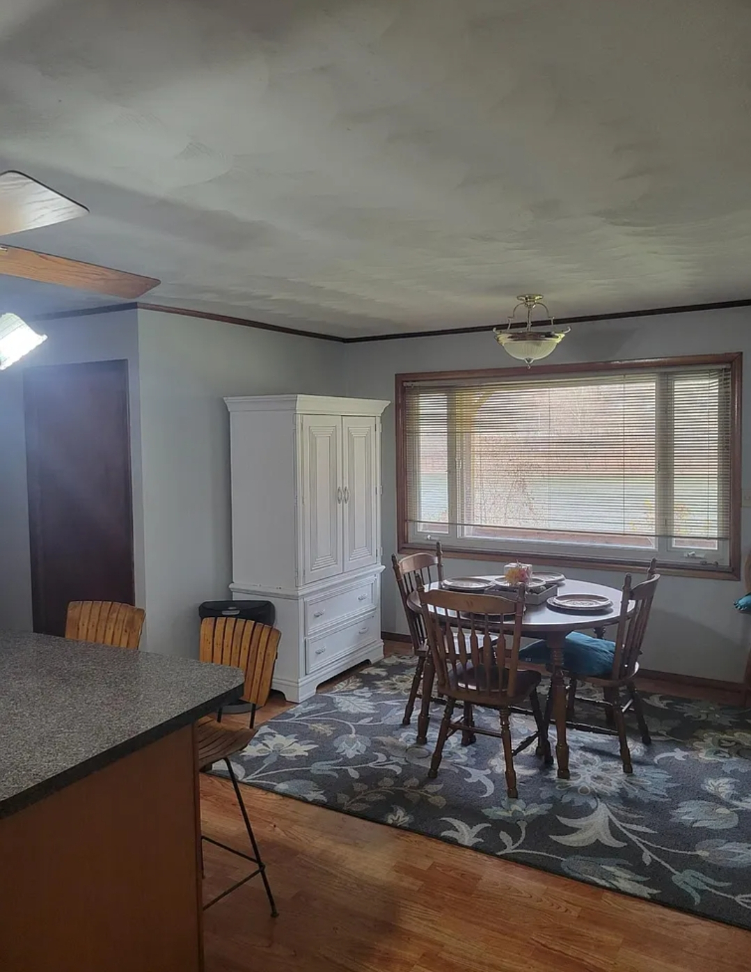 Comfortable furnished home with River Views in Charleston Area - Photo 4