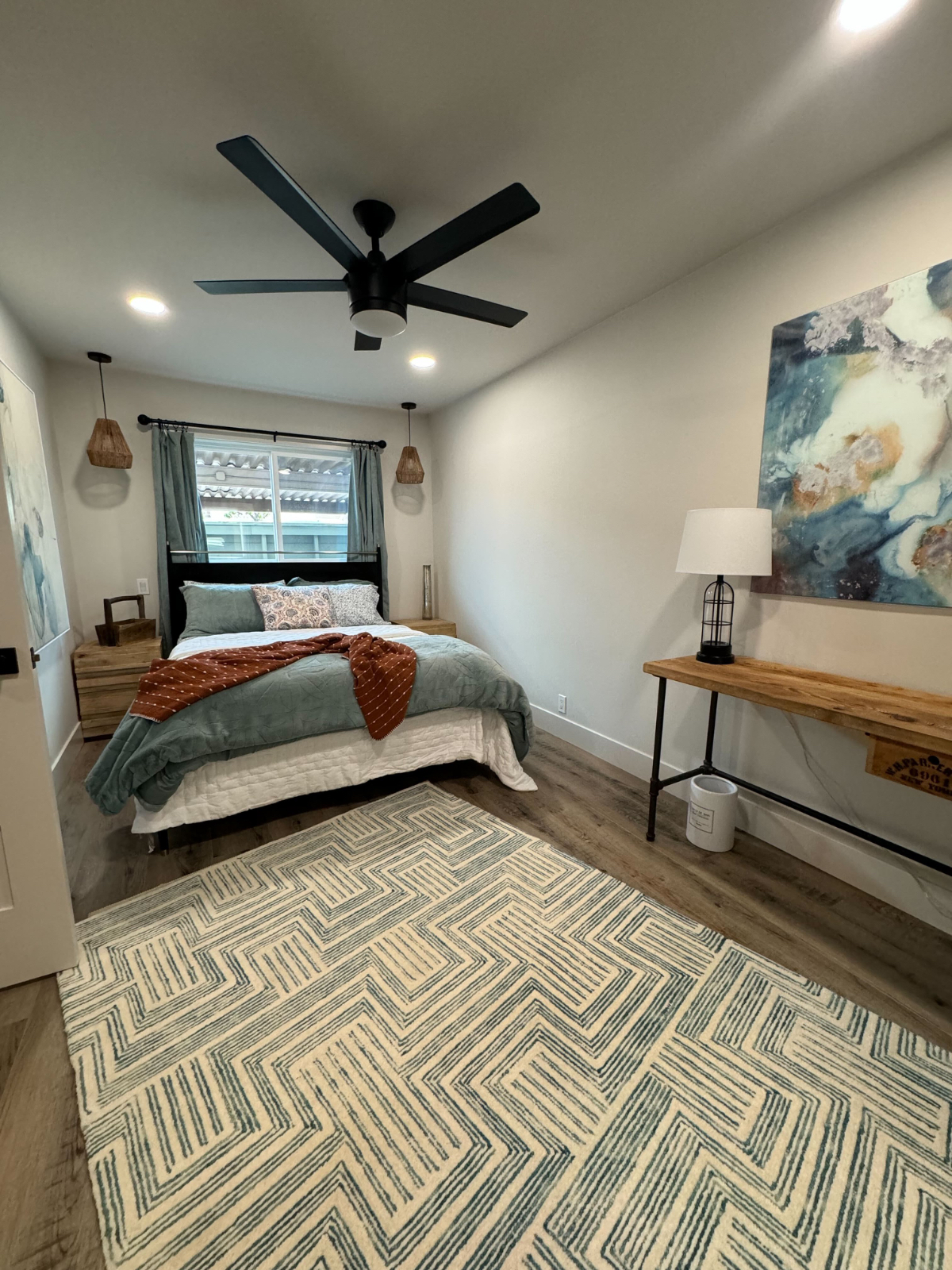 Grooovy Point Loma 2 Bedroom Pad - Photo 5